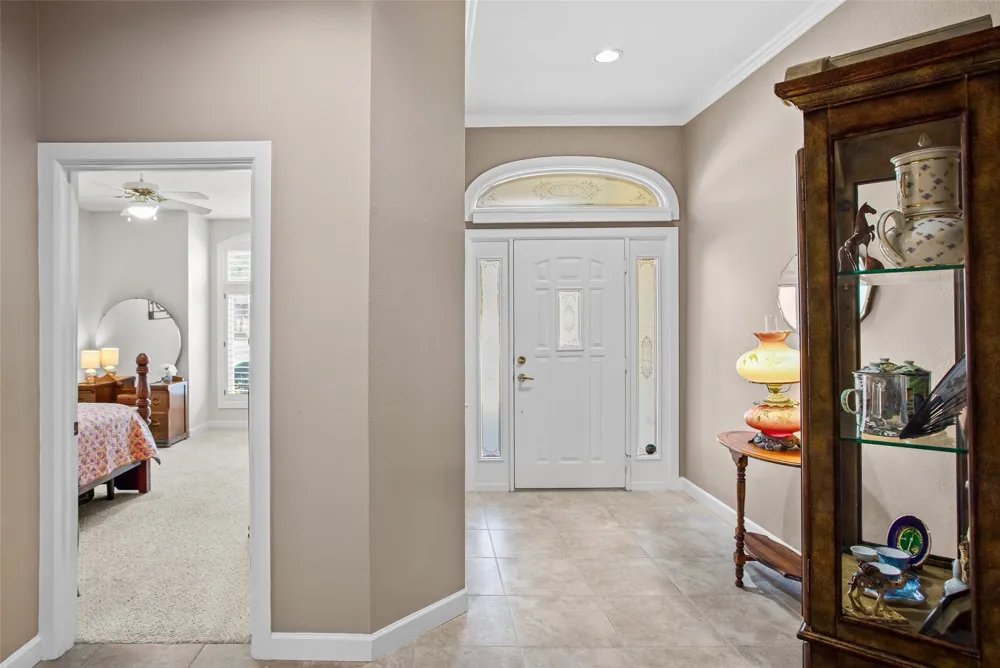 8606 Leisure Lane Granbury, TX 76049