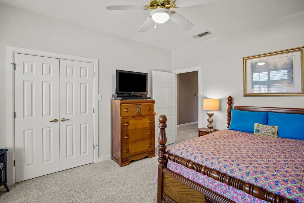 8606 Leisure Lane Granbury, TX 76049