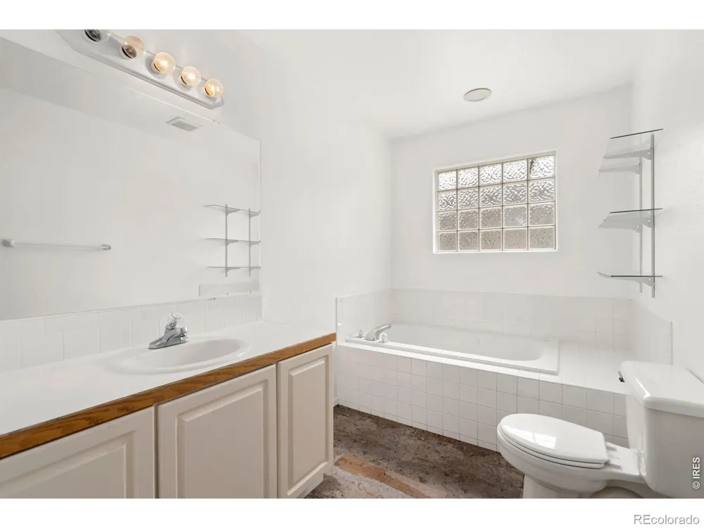 910 7th Place Johnstown, CO 80534