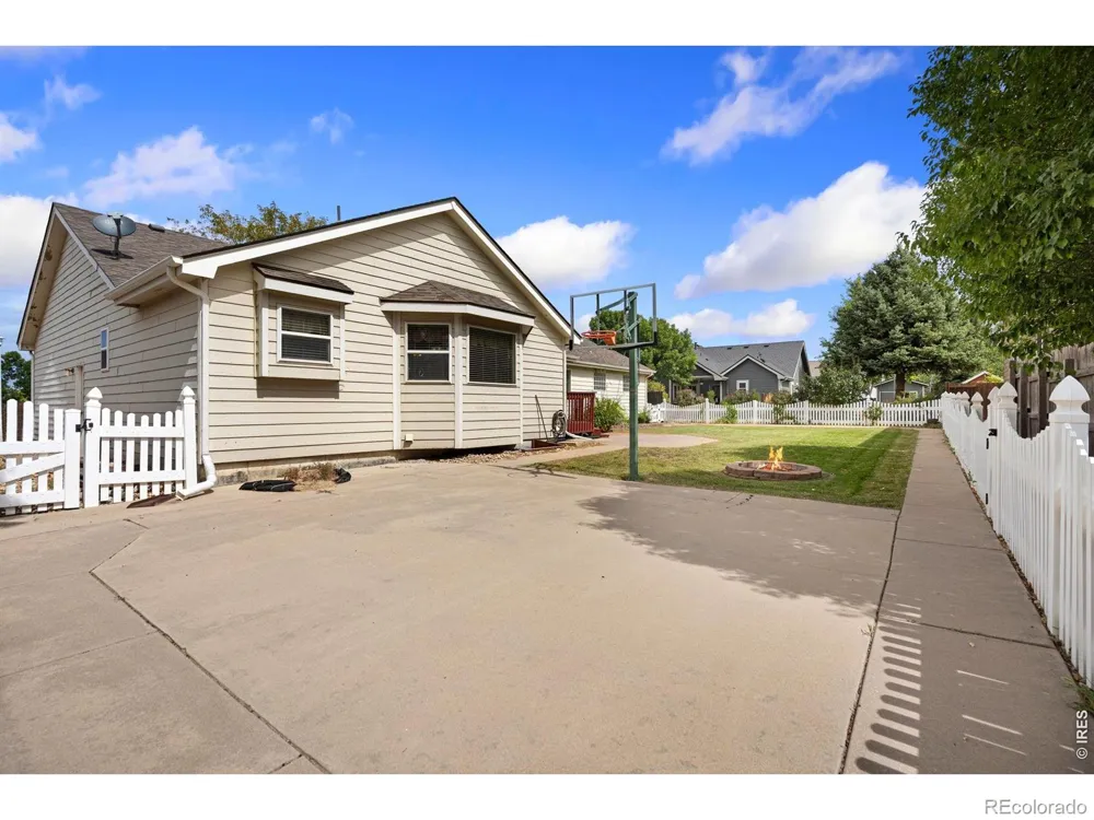 910 7th Place Johnstown, CO 80534