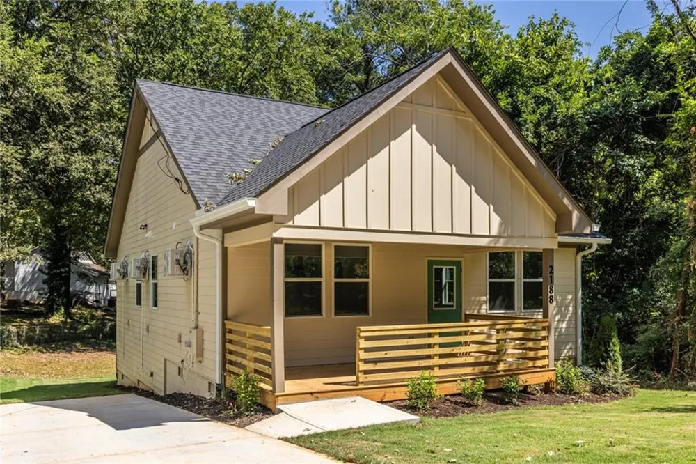 2188 Bicknell Street NW Atlanta, GA 30315
