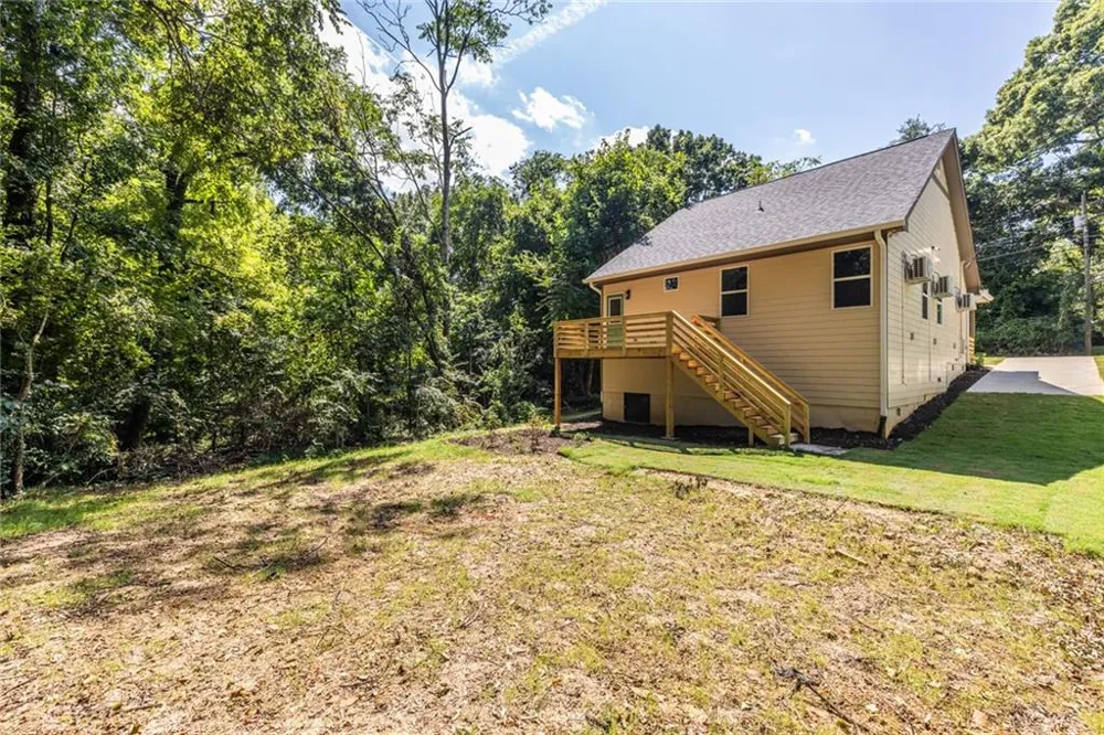 2188 Bicknell Street NW Atlanta, GA 30315