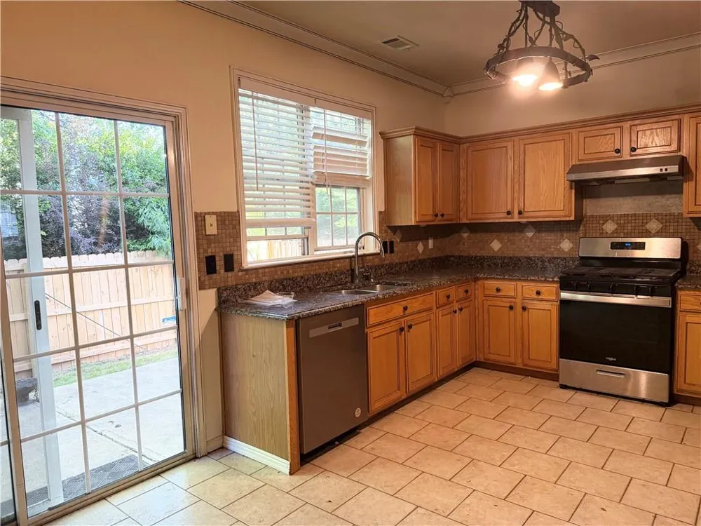 6460 Whirlaway Drive Cumming, GA 30040