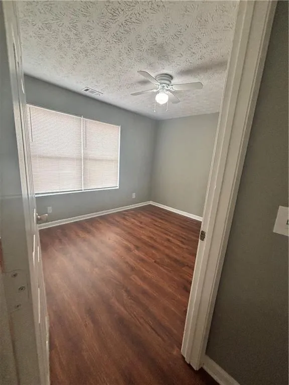 3101 Par Three Way Lithonia, GA 30038