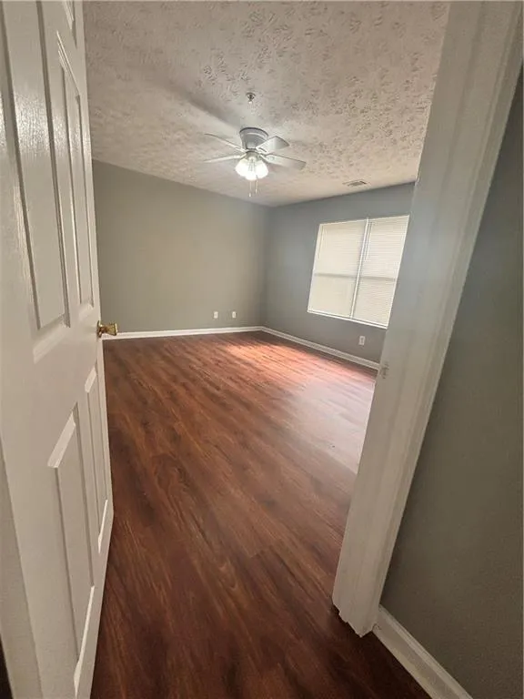 3101 Par Three Way Lithonia, GA 30038
