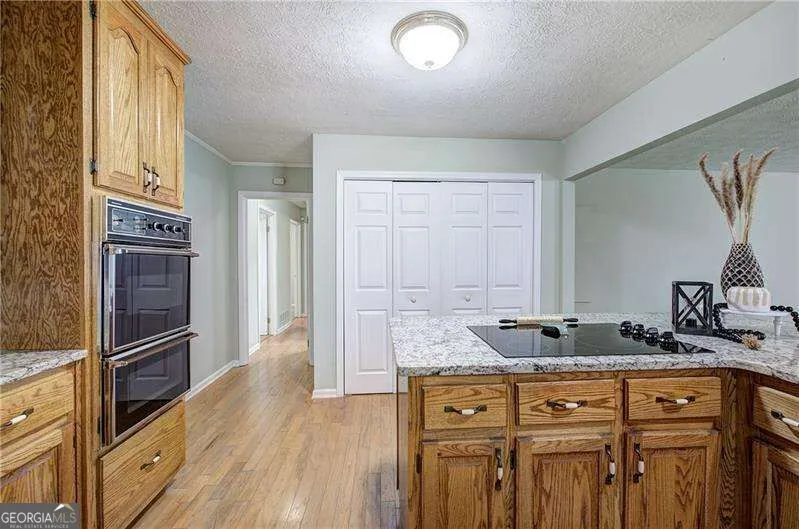 24 Beechwood DR Cartersville, GA 30120