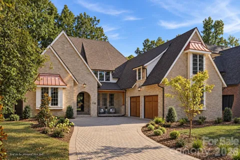 110 Hunter Lane