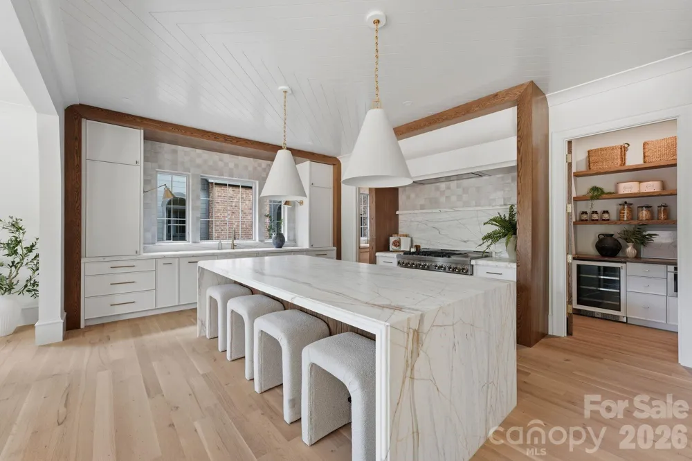 110 Hunter Lane Charlotte, NC 28211