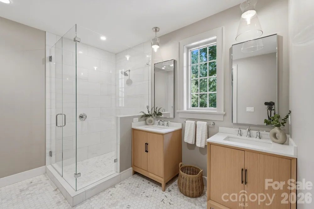 110 Hunter Lane Charlotte, NC 28211