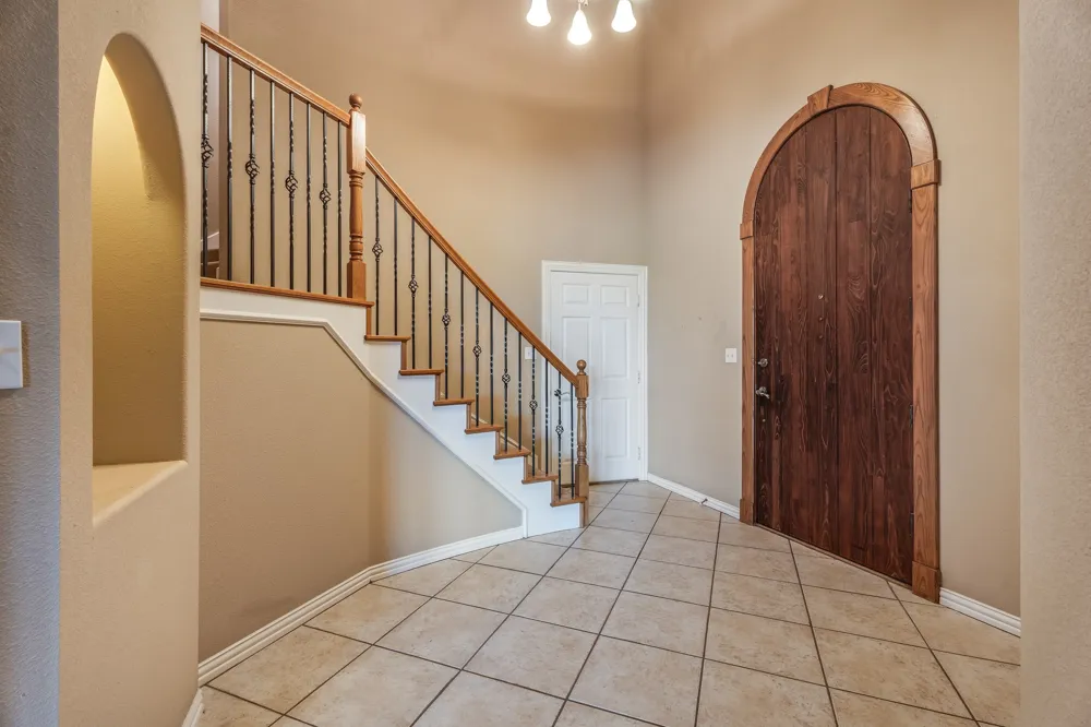 9520 Nutcracker Court Granbury, TX 76049