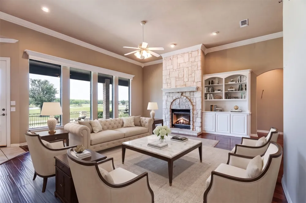 9520 Nutcracker Court Granbury, TX 76049