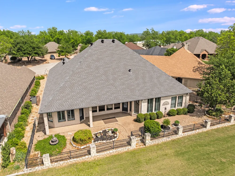 9520 Nutcracker Court Granbury, TX 76049