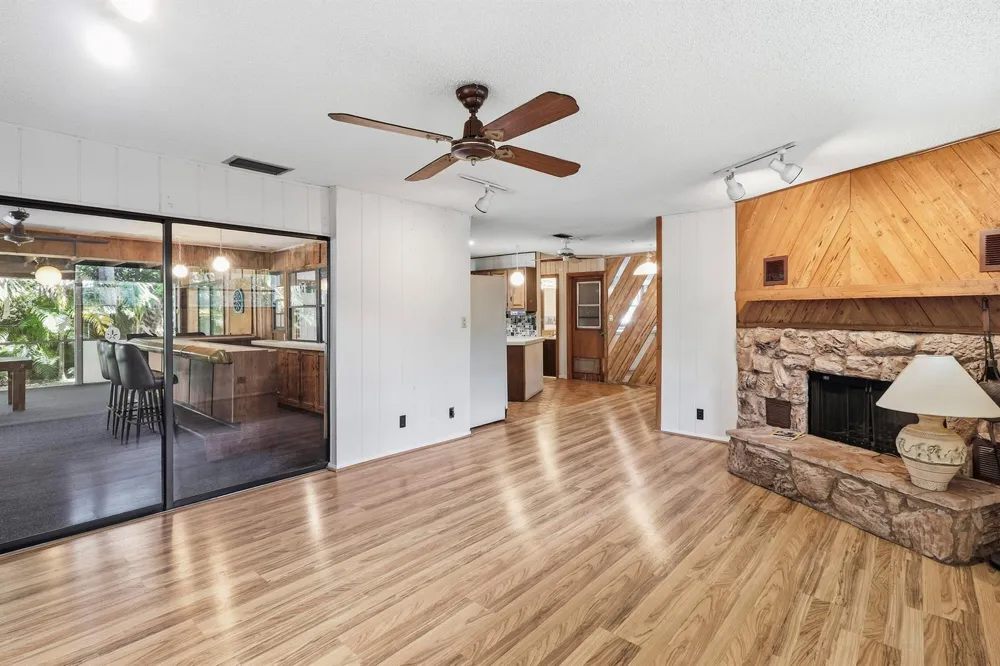 596 Greenwood Drive Jupiter, FL 33458