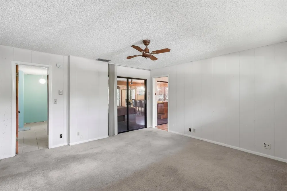 596 Greenwood Drive Jupiter, FL 33458