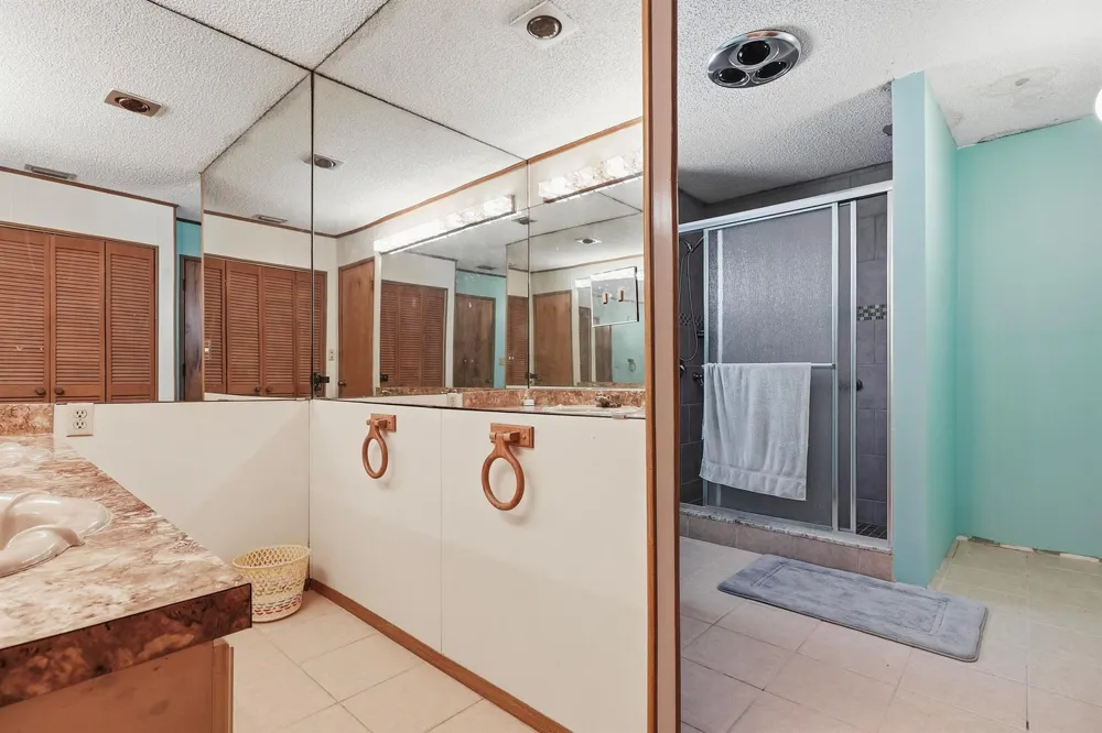 596 Greenwood Drive Jupiter, FL 33458