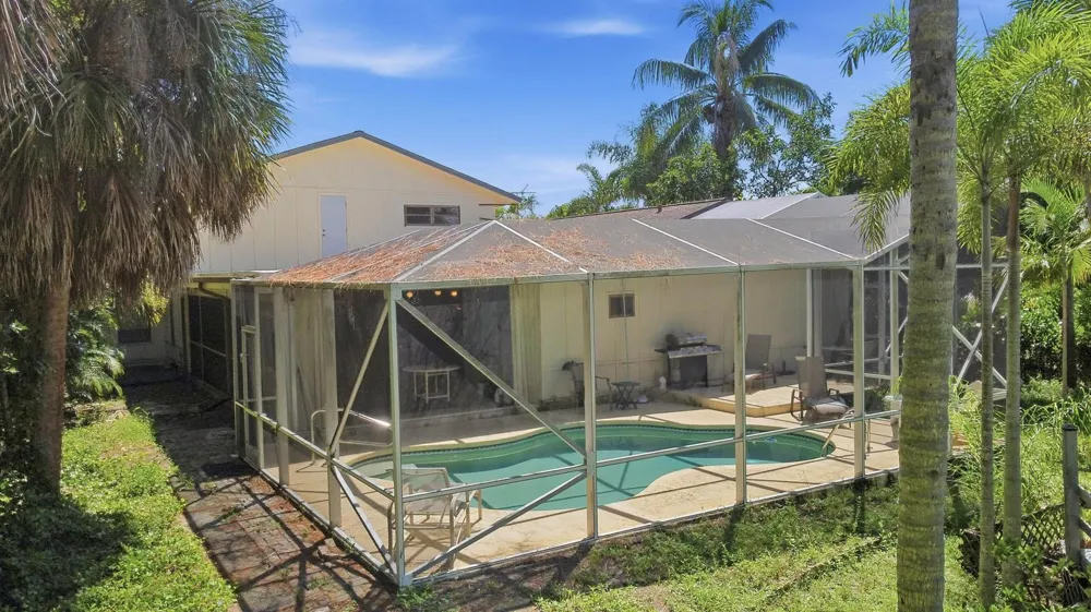 596 Greenwood Drive Jupiter, FL 33458