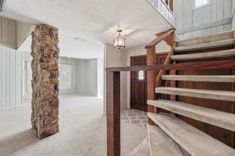 596 Greenwood Drive Jupiter, FL 33458
