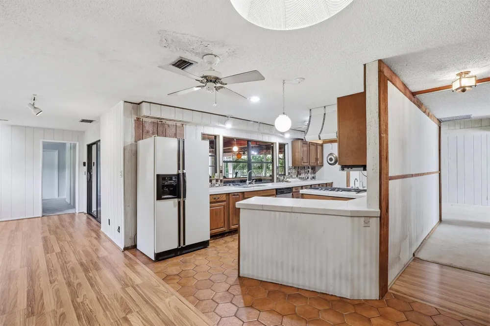 596 Greenwood Drive Jupiter, FL 33458