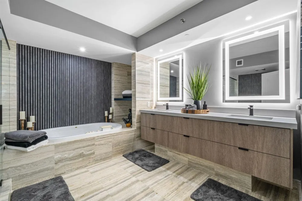 101 S Fort Lauderdale Beach Boulevard #702 Fort Lauderdale, FL 33316