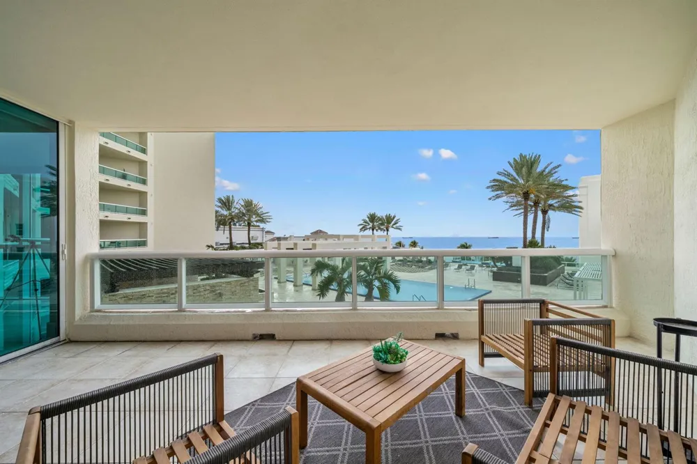 101 S Fort Lauderdale Beach Boulevard #702 Fort Lauderdale, FL 33316