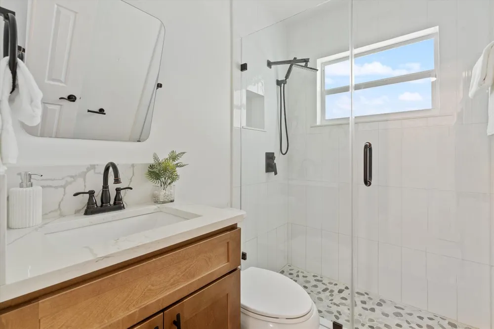 4461 NE 19TH AVENUE Oakland Park, FL 33308