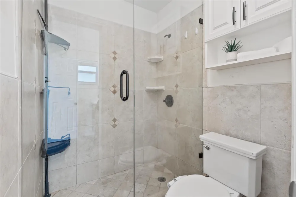4461 NE 19TH AVENUE Oakland Park, FL 33308