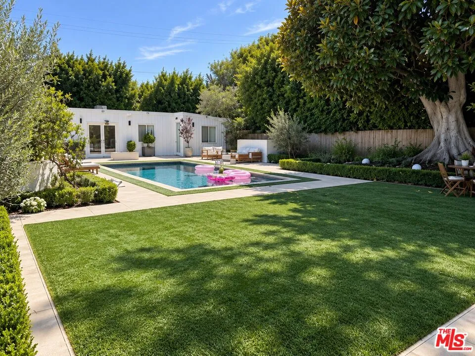 604 Trenton Drive Beverly Hills, CA 90210