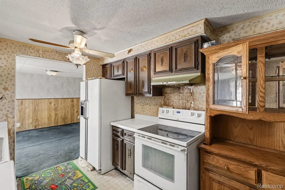 3540 Lee Hill Road Dayton Township, MI 48744
