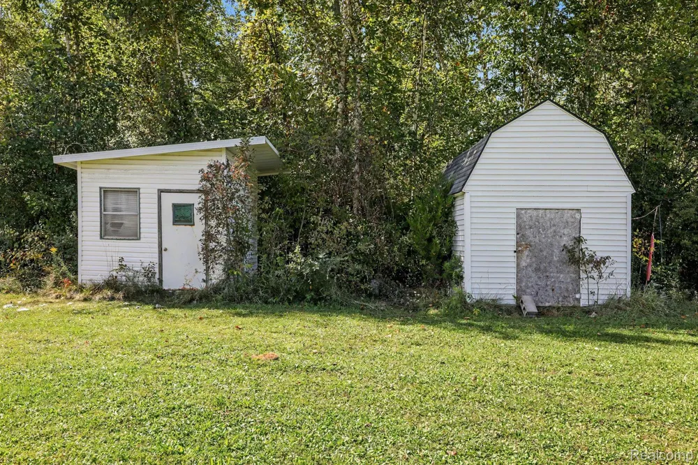 3540 Lee Hill Road Dayton Township, MI 48744