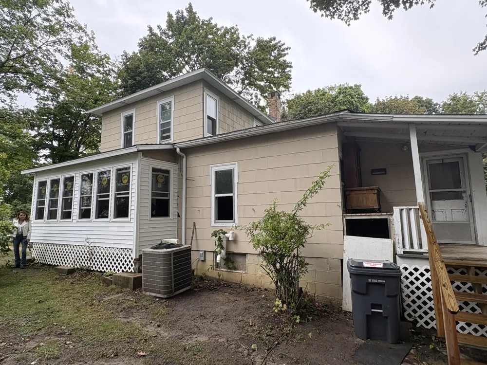 253 Pearl Street South Haven City, MI 49090