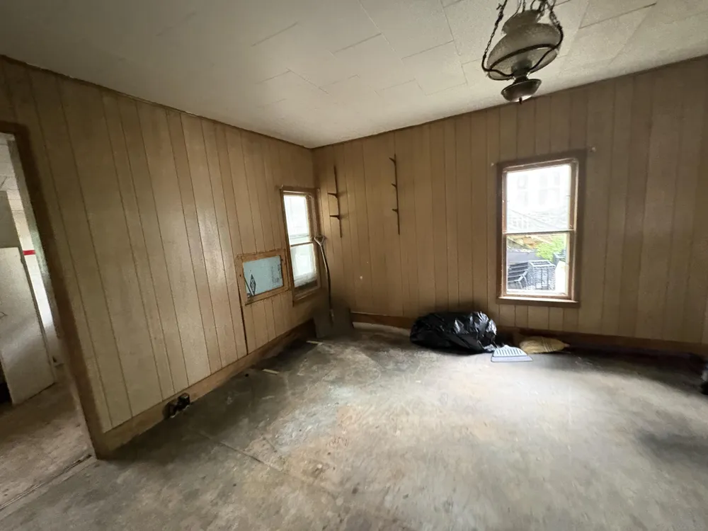 253 Pearl Street South Haven City, MI 49090