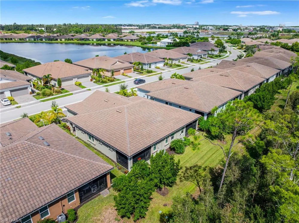 10295 Bonavie Cove Drive Fort Myers, FL 33966