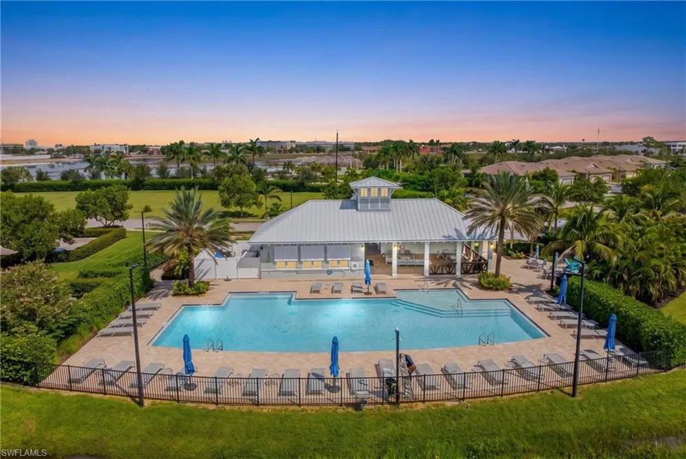 10295 Bonavie Cove Drive Fort Myers, FL 33966