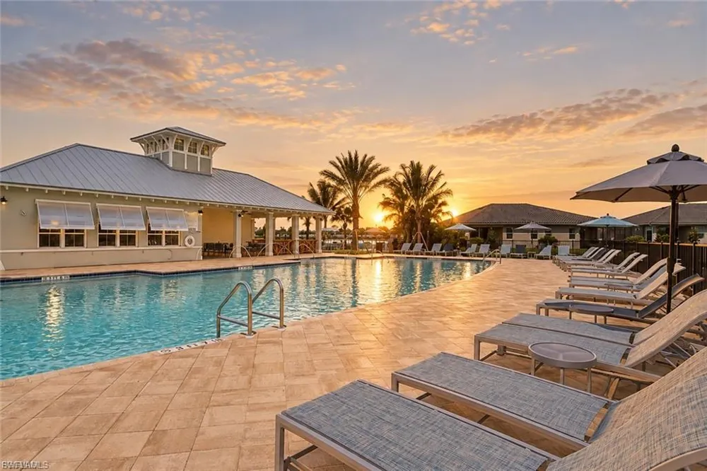10295 Bonavie Cove Drive Fort Myers, FL 33966