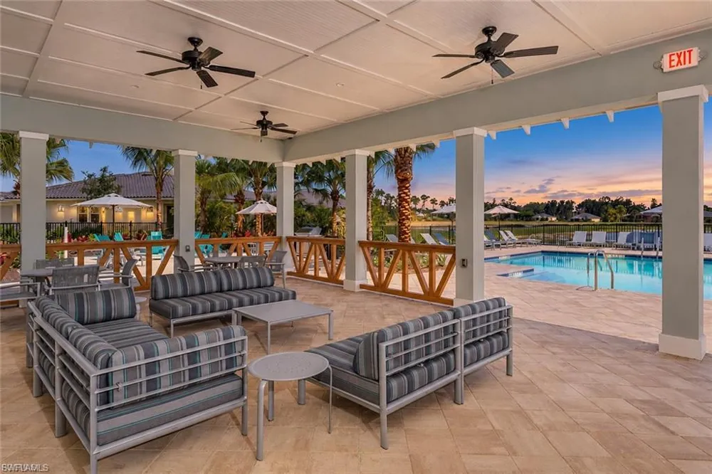 10295 Bonavie Cove Drive Fort Myers, FL 33966