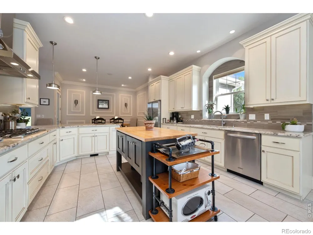 214 Cove Drive Loveland, CO 80537