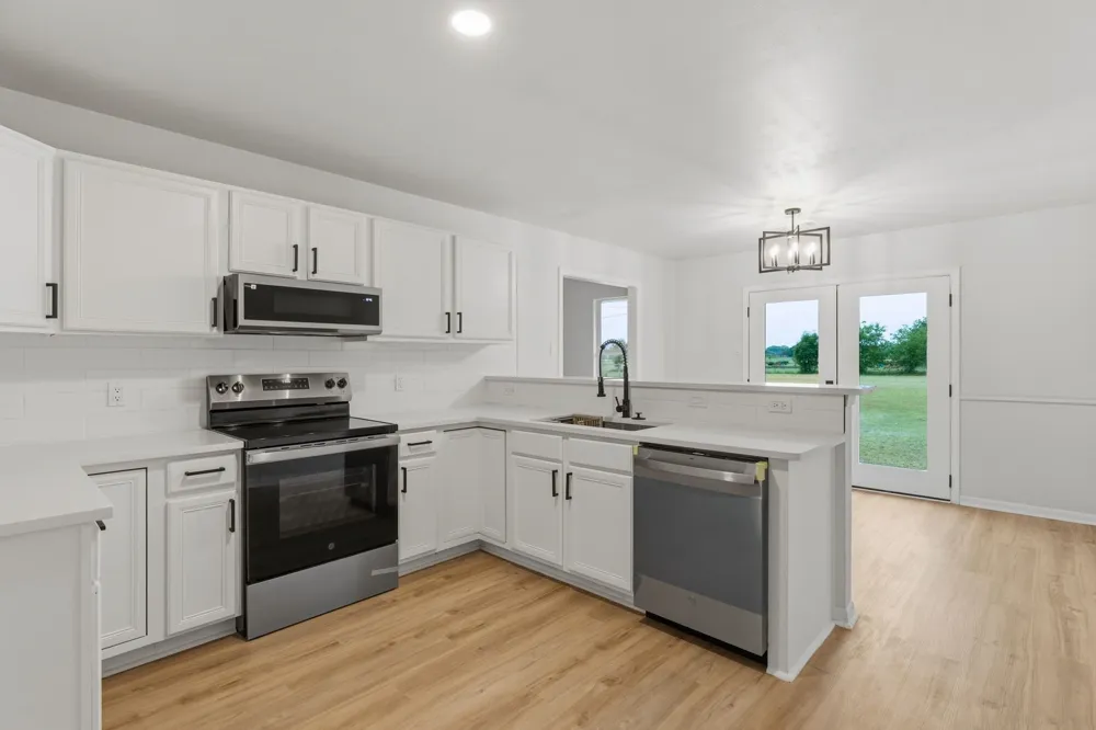 180 Woodard Lane Bruceville, TX 76630