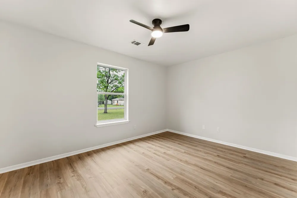 180 Woodard Lane Bruceville, TX 76630