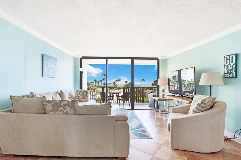300 OCEAN TRAIL WAY #204 Jupiter, FL 33477