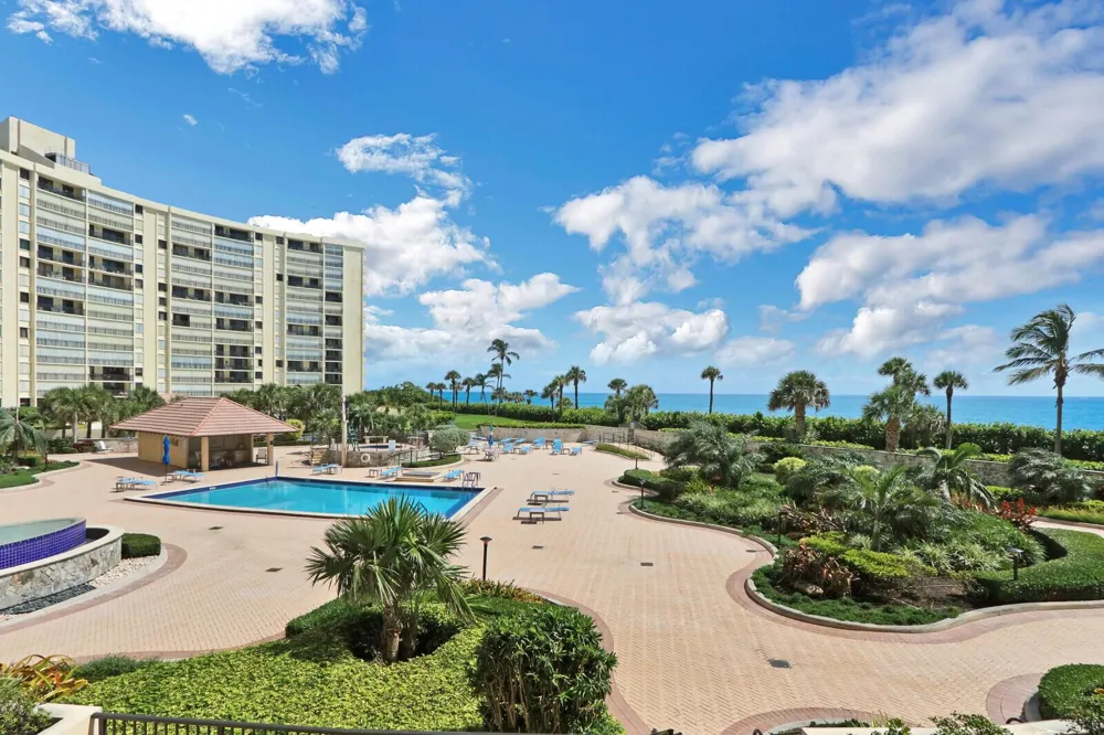 300 OCEAN TRAIL WAY #204 Jupiter, FL 33477
