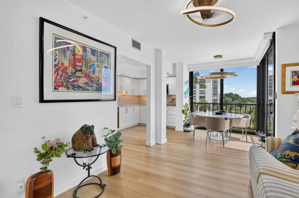 6895 Willow Wood Drive #1051 Boca Raton, FL 33434