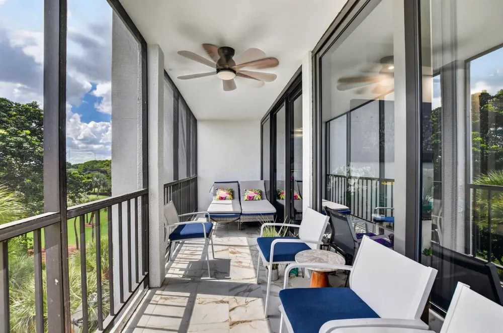 6895 Willow Wood Drive #1051 Boca Raton, FL 33434