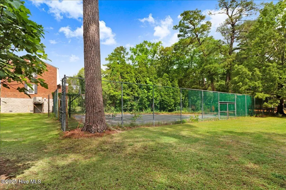 105 Harbor Drive Washington, NC 27889