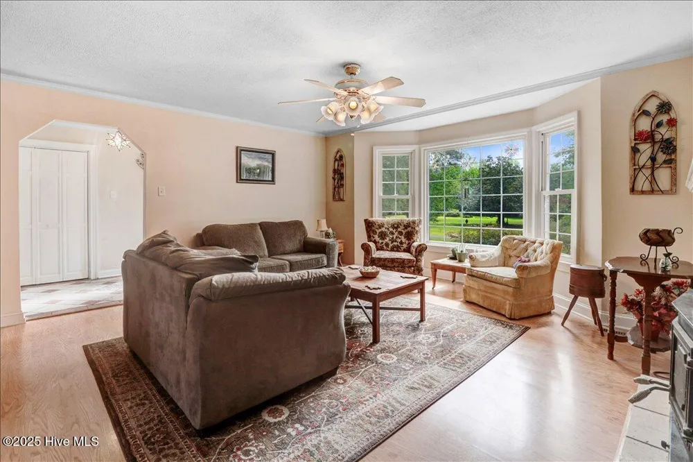 105 Harbor Drive Washington, NC 27889