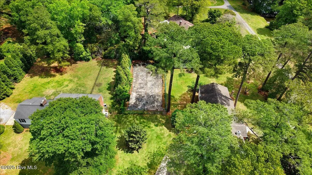 105 Harbor Drive Washington, NC 27889