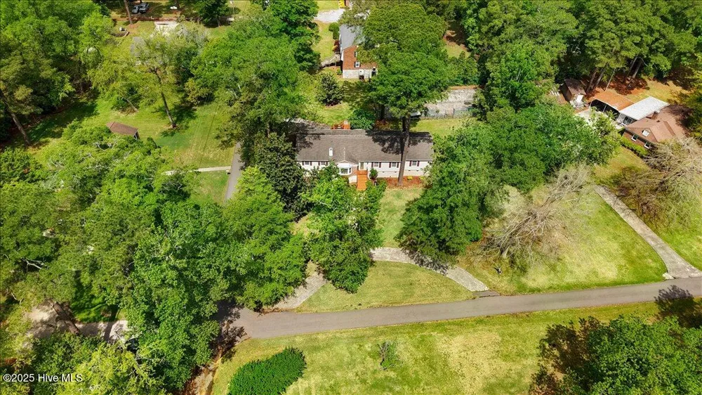 105 Harbor Drive Washington, NC 27889