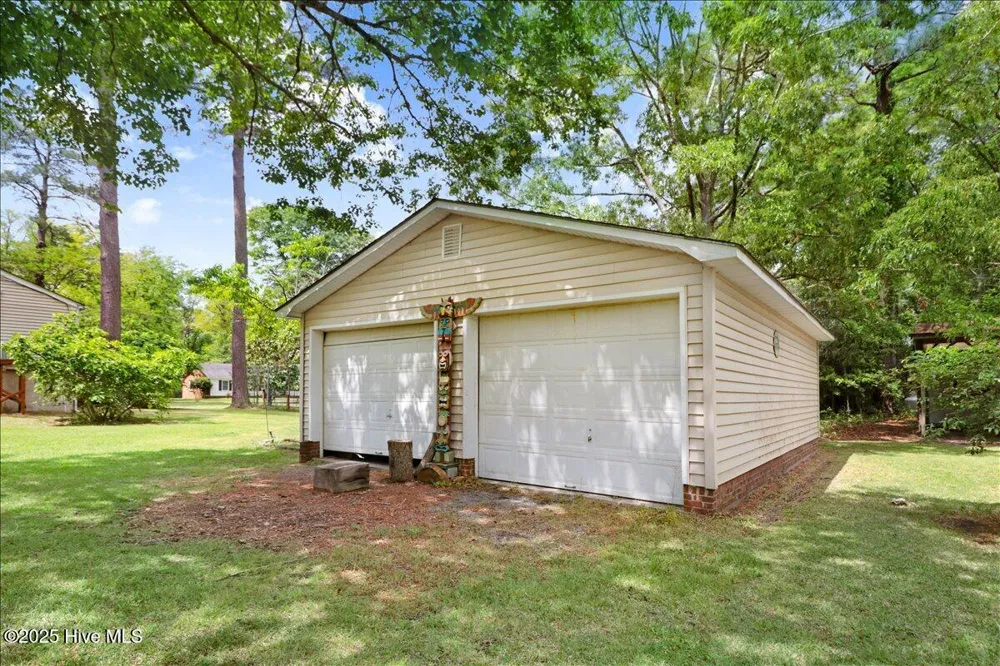 105 Harbor Drive Washington, NC 27889