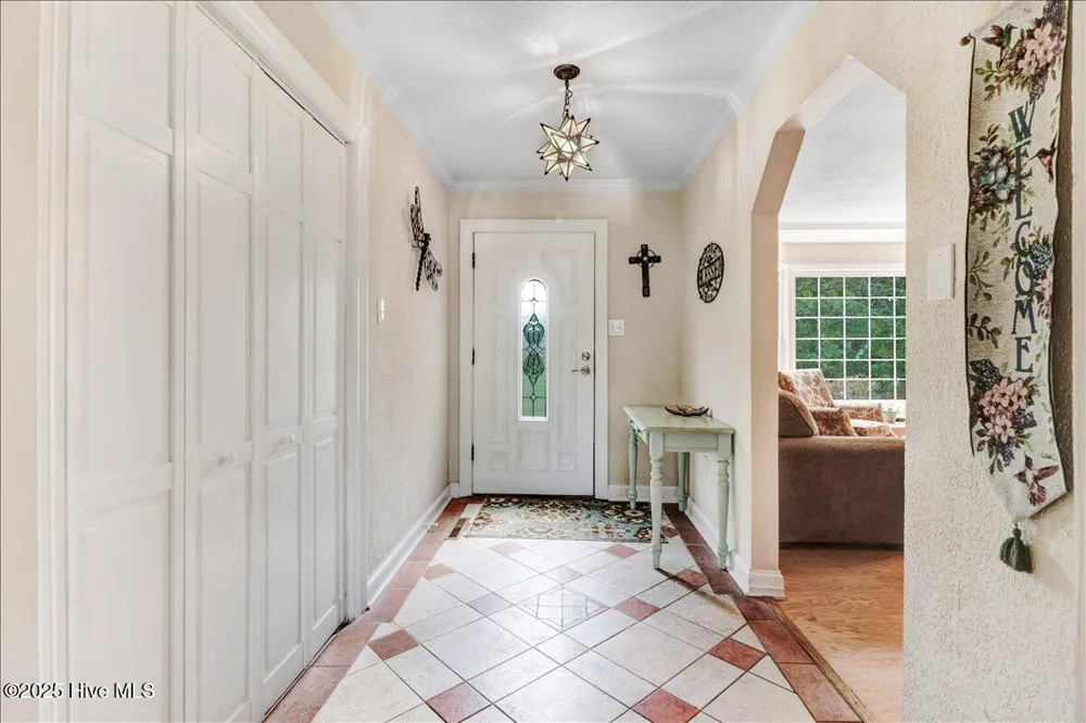 105 Harbor Drive Washington, NC 27889