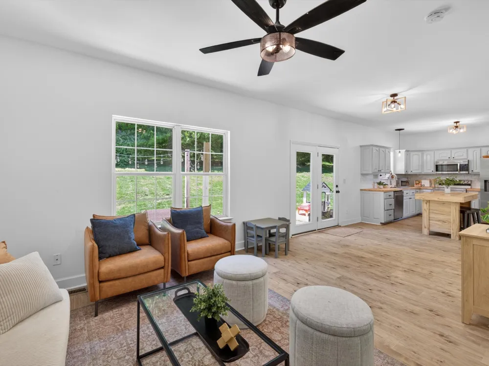 1074 Talon Dr Columbia, TN 38401