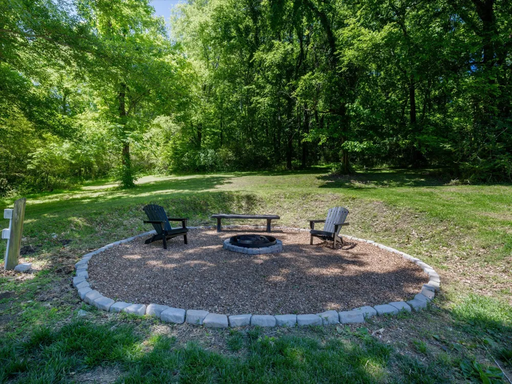 1074 Talon Dr Columbia, TN 38401